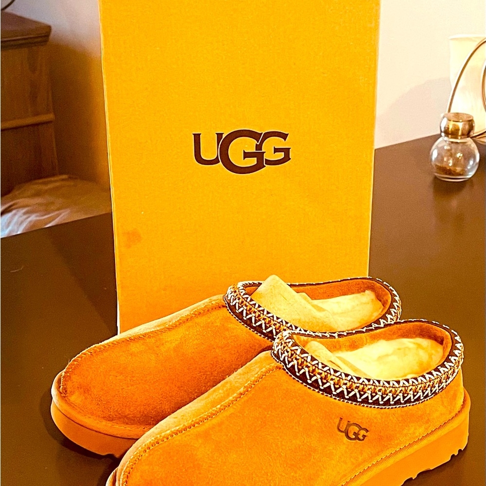 UGG Tasman Slipper Womens size 9 in Chestnut NIB $210